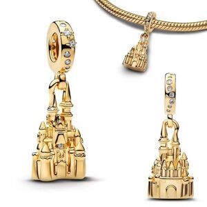 NWOT Disney Fantasyland Castle Dangle Charm Sterling Silver 925